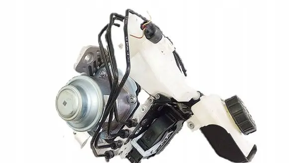 Volvo C30 ABS Pump 32384756