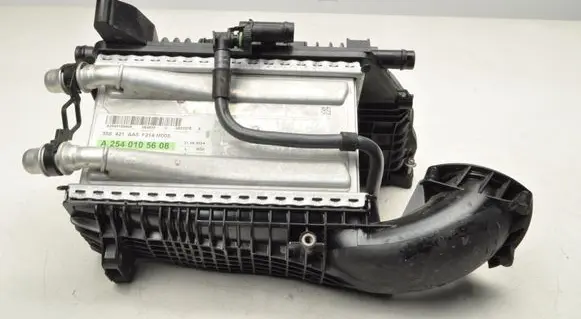 Mercedes-Benz GLC C253 Intercooler radiator A2540105608