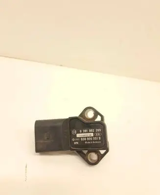 Volkswagen Touran I Air pressure sensor 038906051B 0281002399