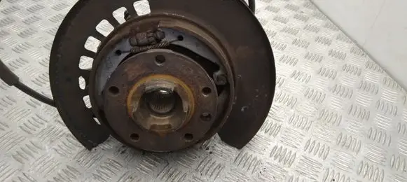 Audi Q7 4L Rear wheel hub 7L8605435F