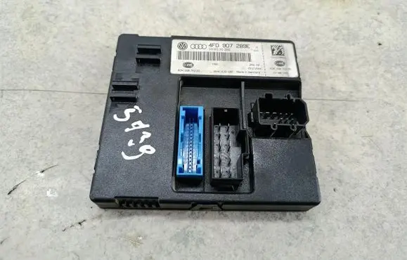 Audi A6 S6 C6 4F Comfort/convenience module 4F0907289E