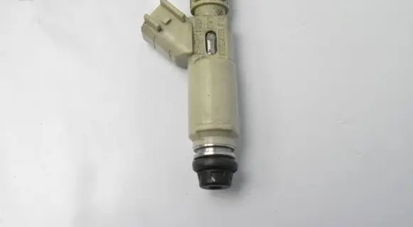 Ford Mondeo Mk III Fuel injector 1S7EF7B