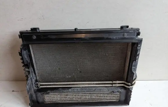 BMW 5 E60 E61 Radiator support slam panel bracket 