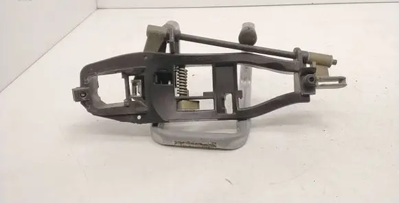 BMW 3 E46 Front door exterior handle/bracket 51218253454