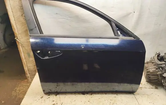 Alfa Romeo 159 Front door