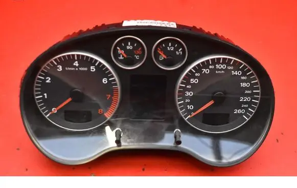 Audi A3 S3 8P Speedometer (instrument cluster) 8P0920930D