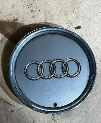Audi A3 S3 8L Original wheel cap 8E0601165A