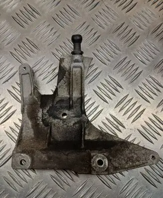 Audi A6 S6 C6 4F Engine mounting bracket 03G131159B