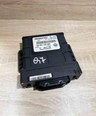 Audi Q7 4L Gearbox control unit/module 09D927750FS