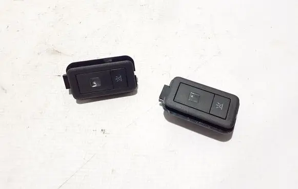 Peugeot 308 Rear seat light 9834315680
