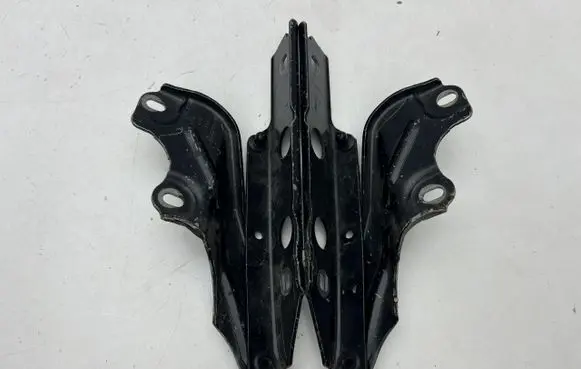Audi A7 S7 4G Engine bonnet/hood hinges 4G8823302E