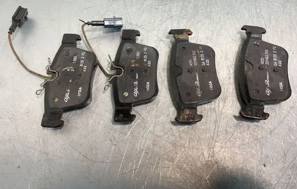 Alfa Romeo Stelvio Brake pads (rear) 