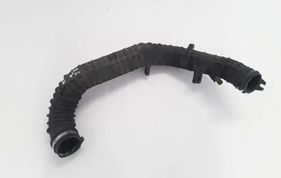 Renault Trafic II (X83) Air intake duct part 8200607744