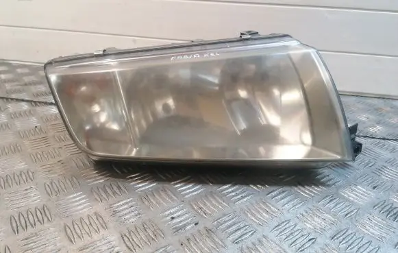 Skoda Fabia Mk1 (6Y) Headlight/headlamp 246366