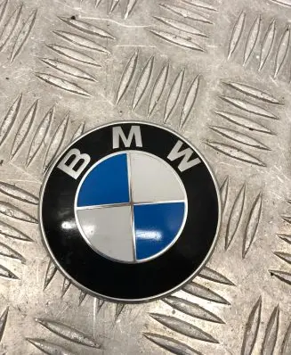 BMW 5 GT F07 Manufacturers badge/model letters 7057794 10333410 UU20000262