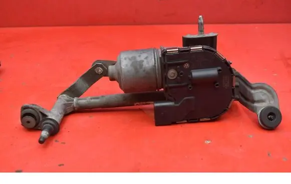 Volkswagen Golf IV Front wiper linkage and motor 5M0955024C
