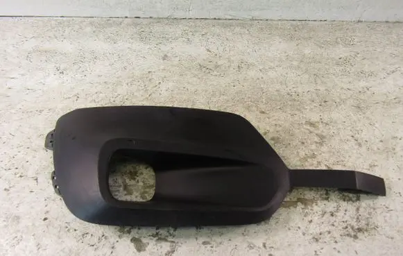 Opel Combo E Front fog light trim/grill 9816778680