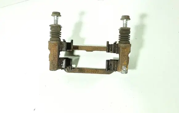 Toyota Corolla Verso AR10 Brake caliper pad carrier rear 