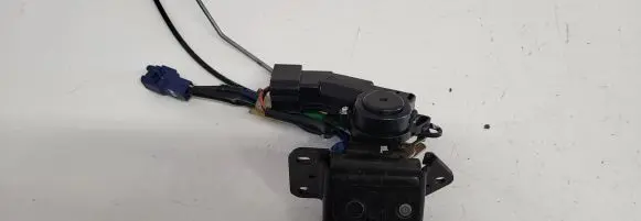 Toyota Corolla E120 E130 Tailgate/trunk/boot lock/catch/latch
