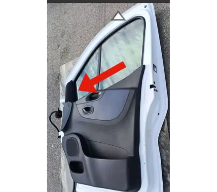 Opel Vivaro Other front door trim element 93868228 802925398