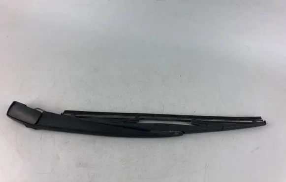Subaru Outback (BS) Rear wiper blade 