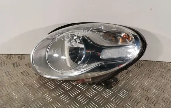 Fiat 500L Headlight/headlamp