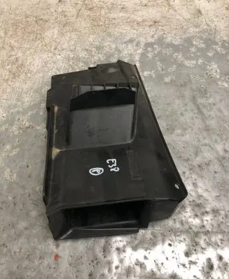 BMW 7 E38 Intercooler air guide/duct channel 8241424-BILI 8241424