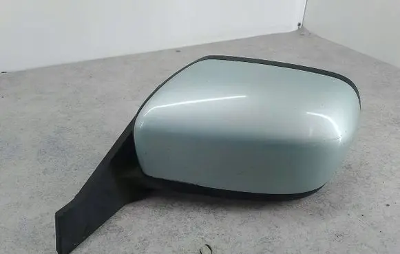 Mazda 5 Front door electric wing mirror 