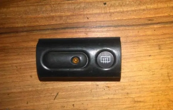 Ford Mondeo MK II Windscreen/window heater switch 95bg13c621aa