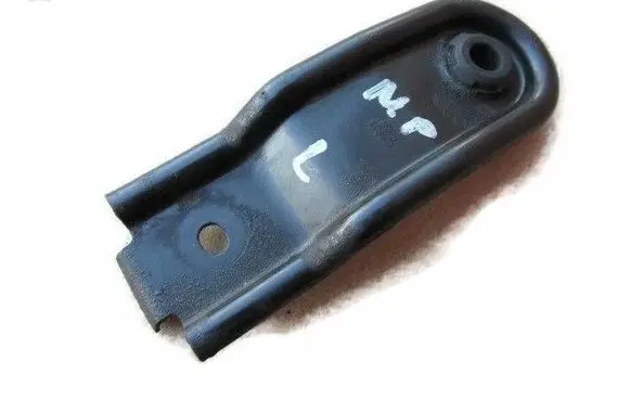 Nissan Pathfinder R51 Radiator mount bracket