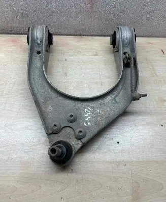 Mercedes-Benz E W211 Front lower control arm/wishbone