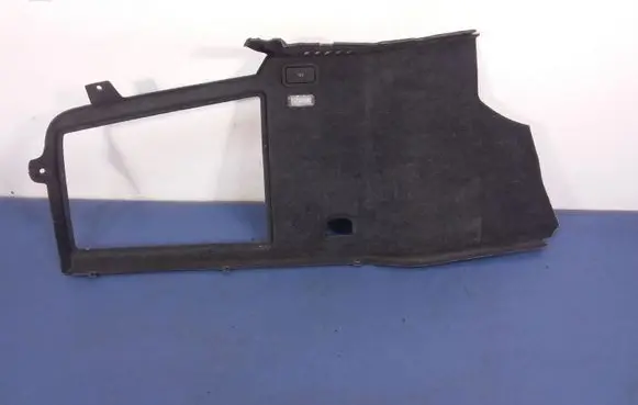 Volkswagen Phaeton Tailgate/boot cover trim set 3D5867427C