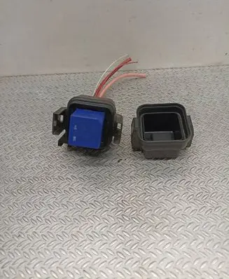Renault Zoe Other relay 243120003R 243800013R 64001278