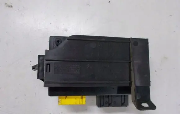 Citroen Xsara Picasso Central body control module 9633523680