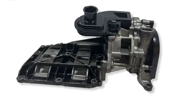 BMW 5 E60 E61 Oil pump 7798014