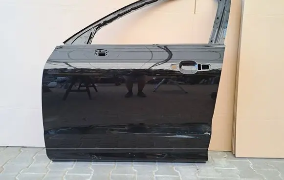 Volvo XC60 Front door 
