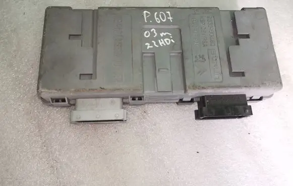 Peugeot 607 Other control units/modules 9638960380