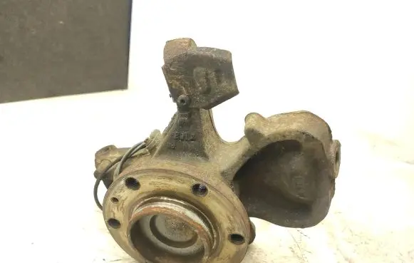 Mercedes-Benz Sprinter W906 Front wheel hub