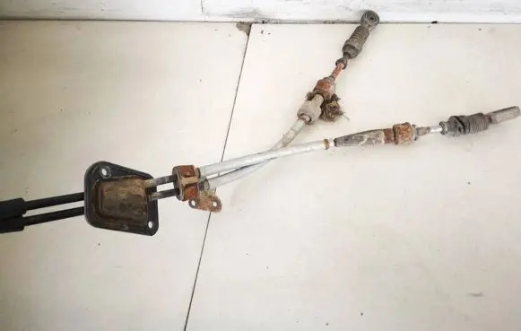Toyota Corolla E120 E130 Gear shift cable linkage