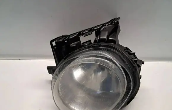 Nissan Juke I F15 Headlight/headlamp