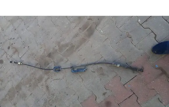 Nissan Quest Gear shift cable linkage 