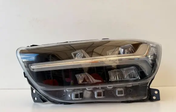 Volvo XC40 Headlight/headlamp 31655988