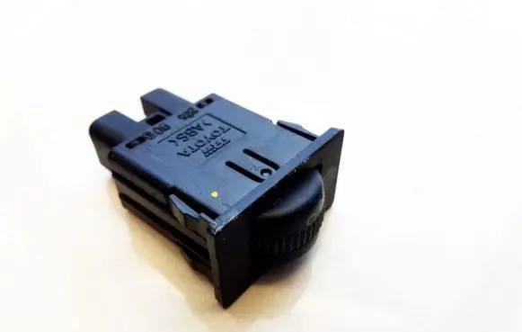 Toyota Avensis T250 Headlight level height control switch 8415205050 84152-05050