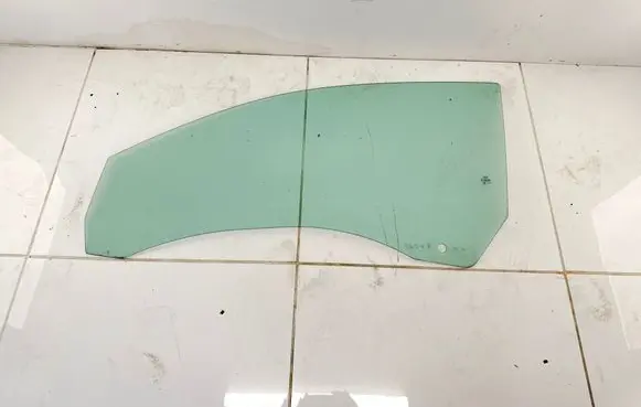 Audi A5 8T 8F Front door window glass four-door 43R00082 DOT90AS2M40A A011404
