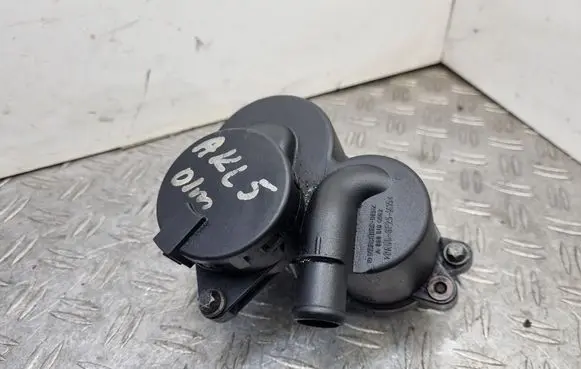 Mercedes-Benz A W168 Breather valve A6680100062 1928404700