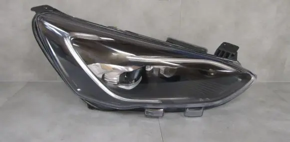 Ford Focus Headlight/headlamp JX7B13E016AF
