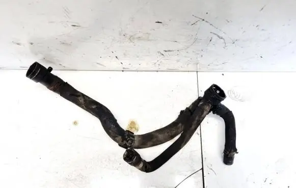 Audi A4 S4 B8 8K Engine coolant pipe/hose 8k0122293f