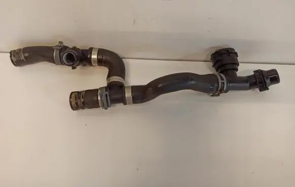 Audi A5 Engine coolant pipe/hose 8W0819334J