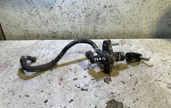 Toyota Yaris XP210 Clutch slave cylinder 31434K0030