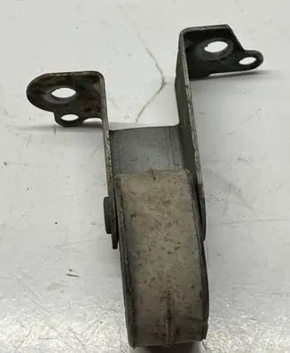 Audi A6 S6 C7 4G Muffler mount bracket/holder 1K0253144E